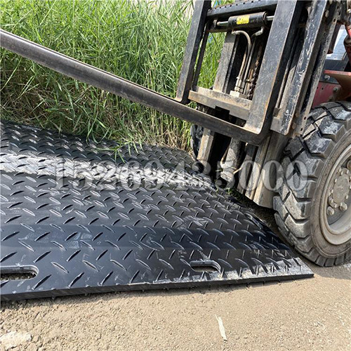 高分子聚乙烯铺路板